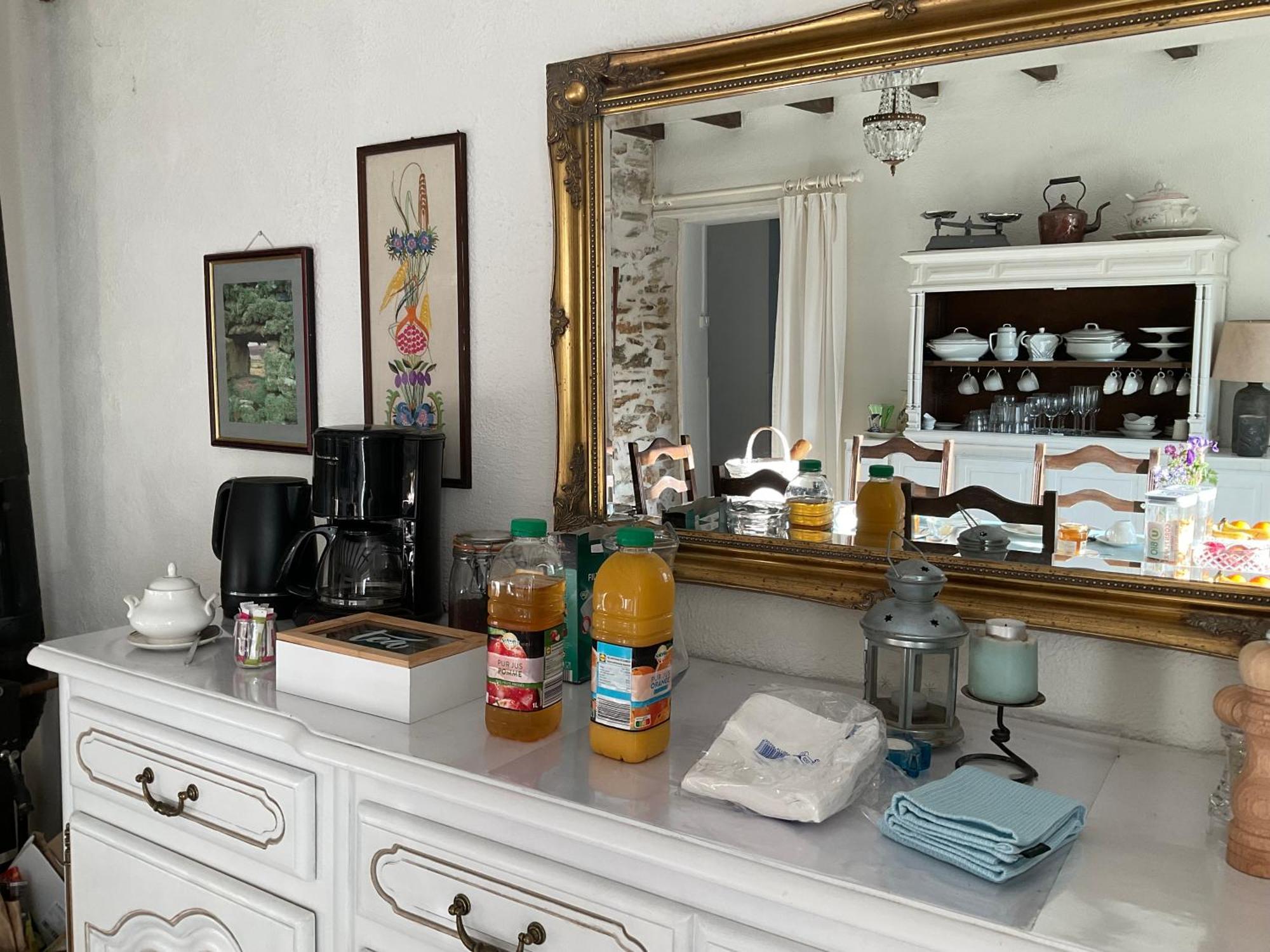 Saint-Pierre-du-Chemin La Brionniere Bed & Breakfast エクステリア 写真