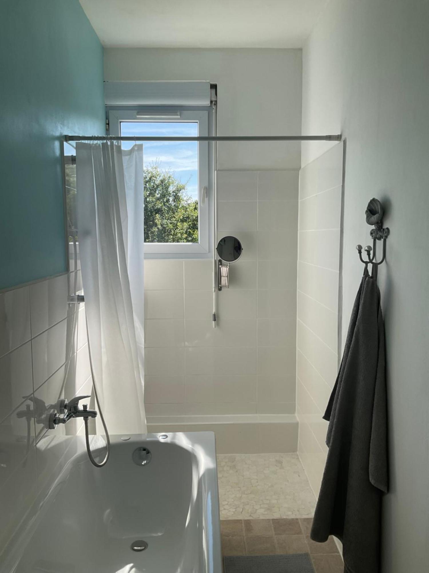 Saint-Pierre-du-Chemin La Brionniere Bed & Breakfast エクステリア 写真